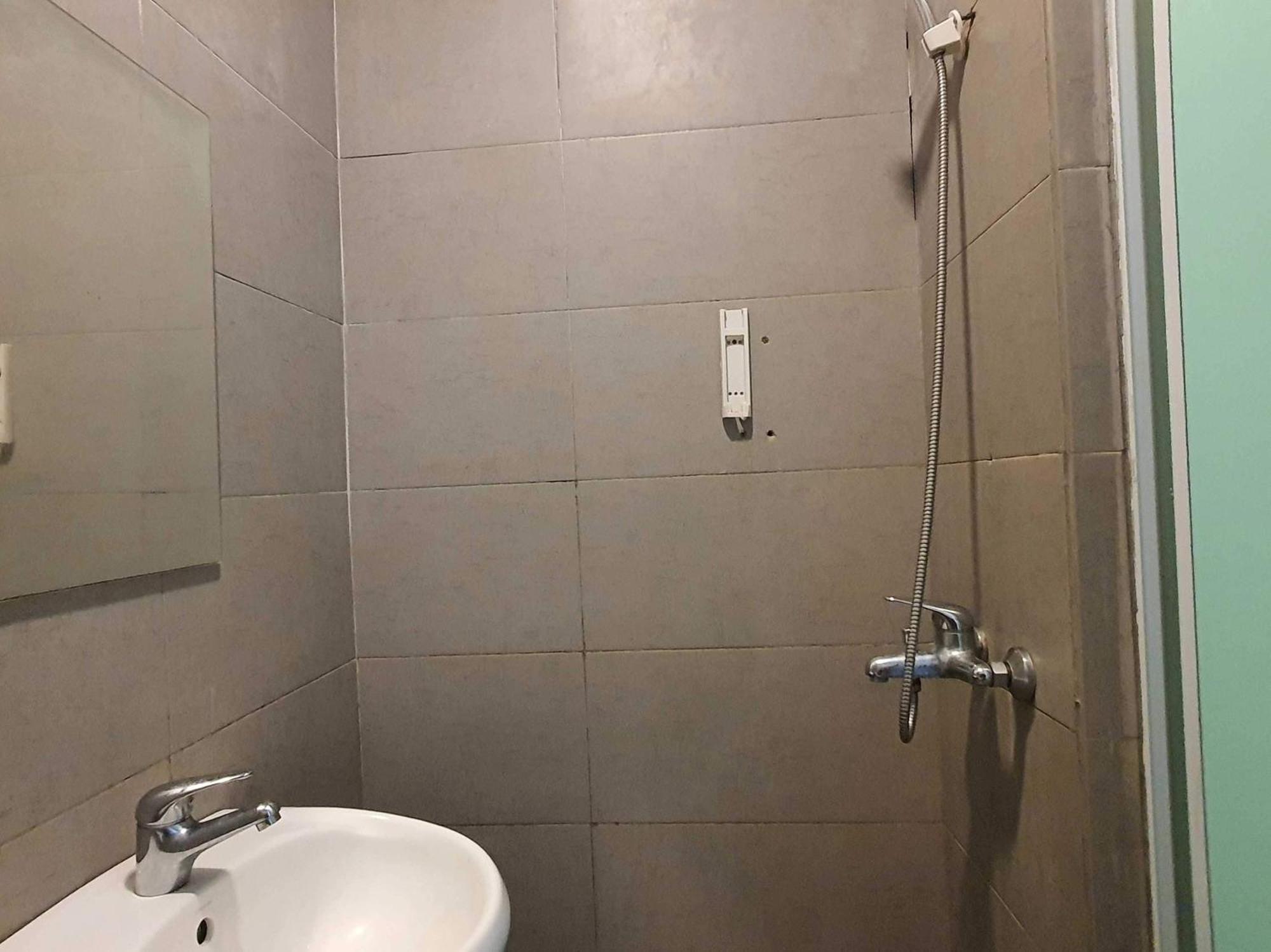 Oyo 91053 Signature Inn Miri Εξωτερικό φωτογραφία